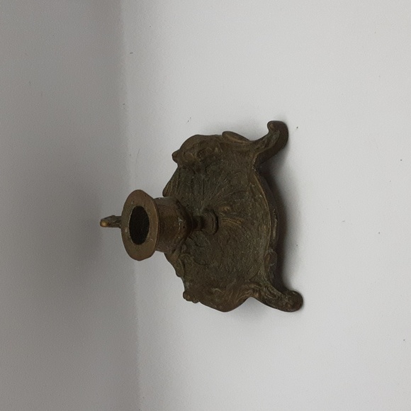 Victorian Brass Candle Holder by George Johnson Made in England - Picture 4 of 9